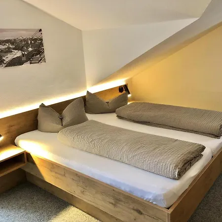 Vendel 4*